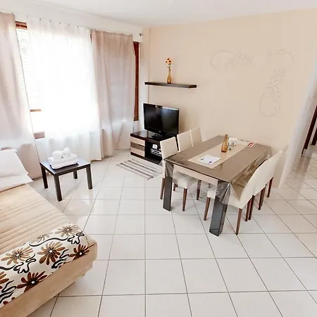 Fun & Sun アパート *